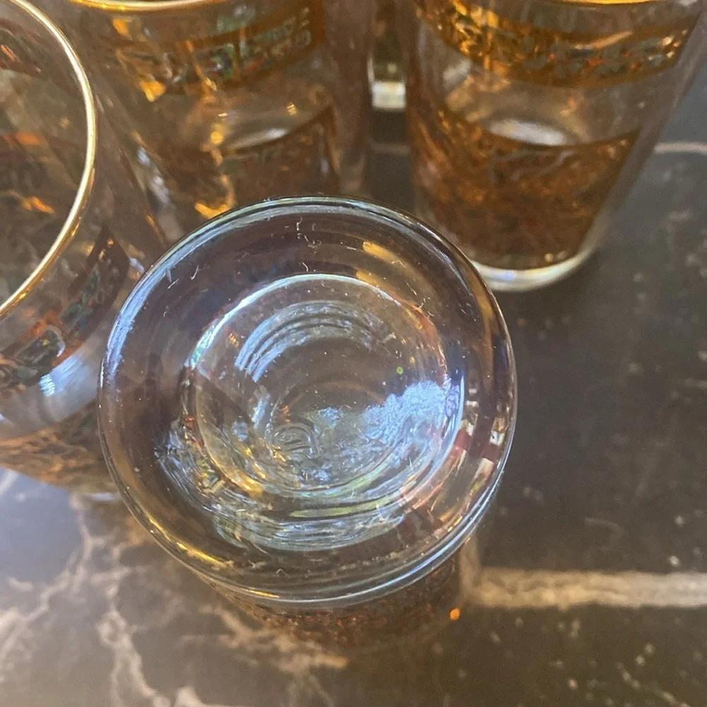8 Vintage Dominion Glass Company  Gold Rimmed Glass Tumblers. Made in Canada - Picture 7 of 17